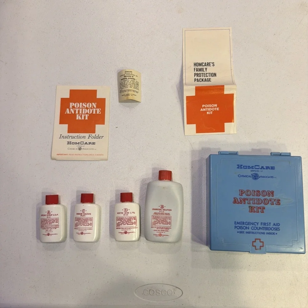 1968 HomCare Emergency PAK Poison Antidote Kit Collectible Chemical Associates